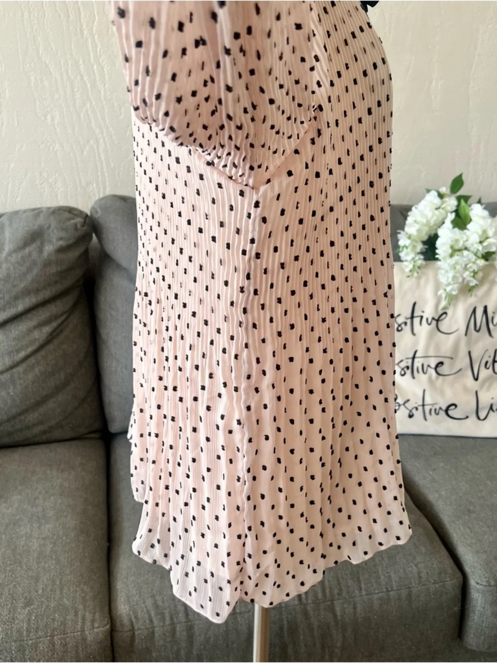 Max Studio Beige Swiss Dot Tie-Neck Blouse - Picture 9 of 13